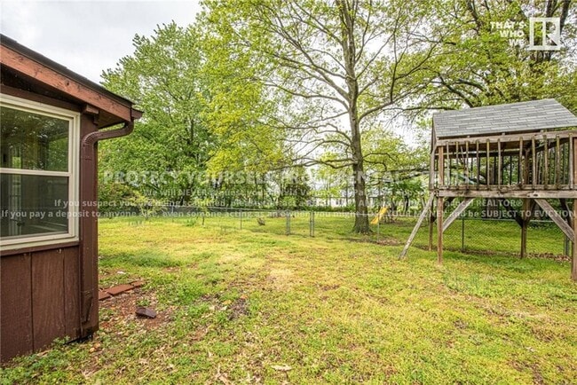 Building Photo - 1265 AR-45