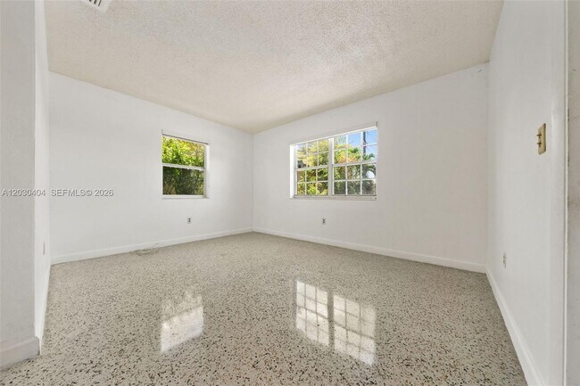 Building Photo - 3211 NW 13th Terrace