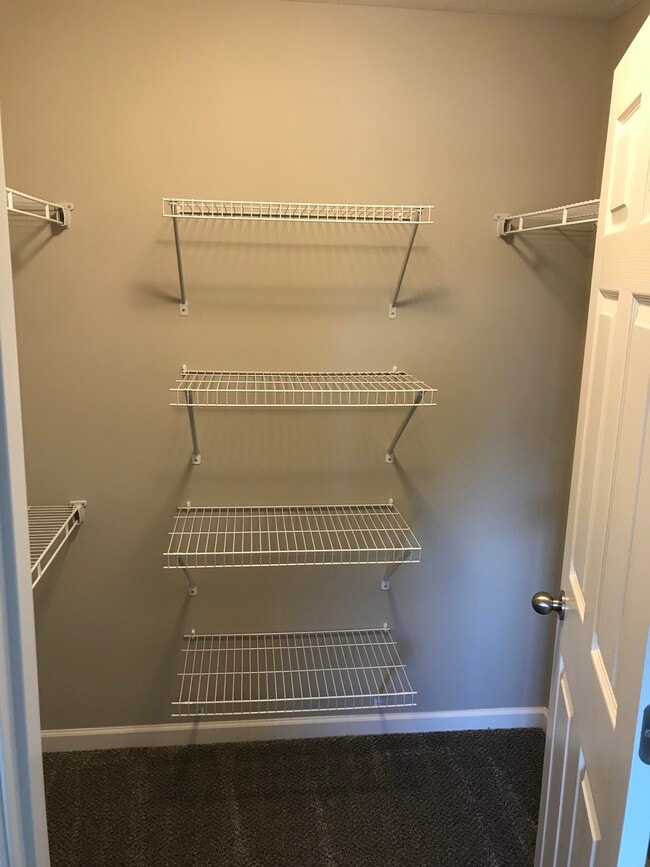 Building Photo - 1617 E Military Ave