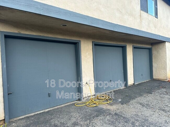 Building Photo - 1380-1384 Hygeia Ave - 1384