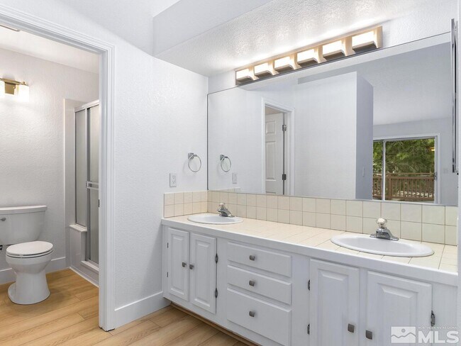 Building Photo - 3223 Alum Creek Ct