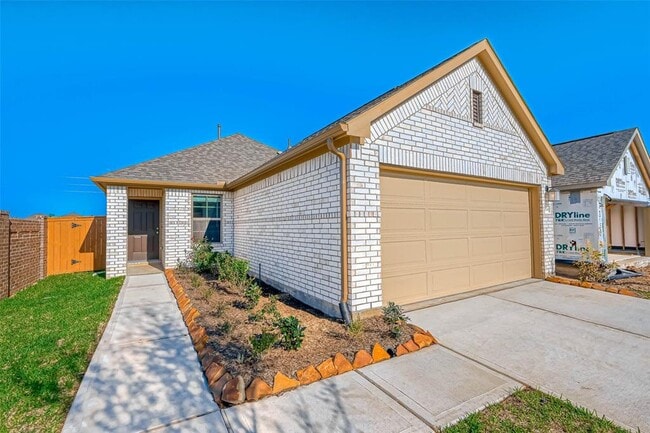 Building Photo - 8154 Royal Breeze Dr