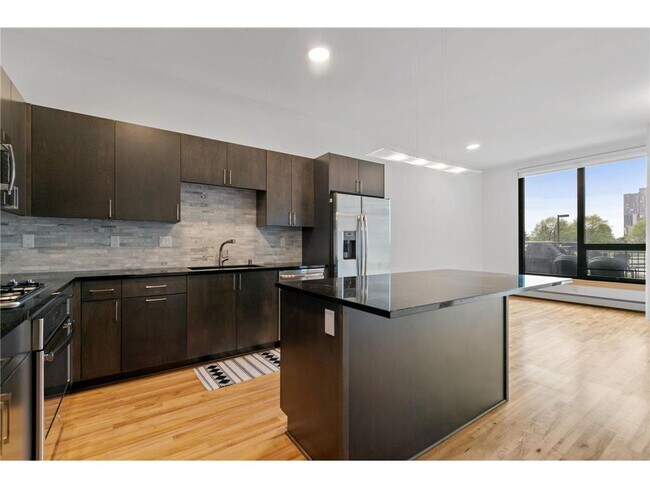 Building Photo - 1240 S 2nd St