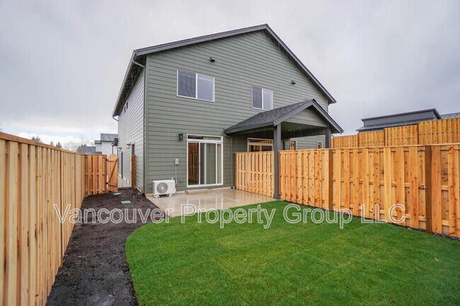 Building Photo - 313 E Caribou Ct