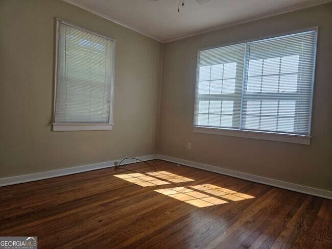 Building Photo - 316 Florence Ave