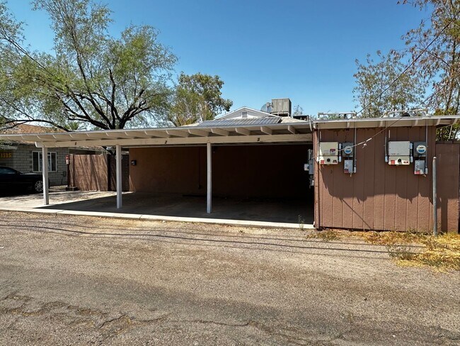 Building Photo - 1519 W Osborn Rd