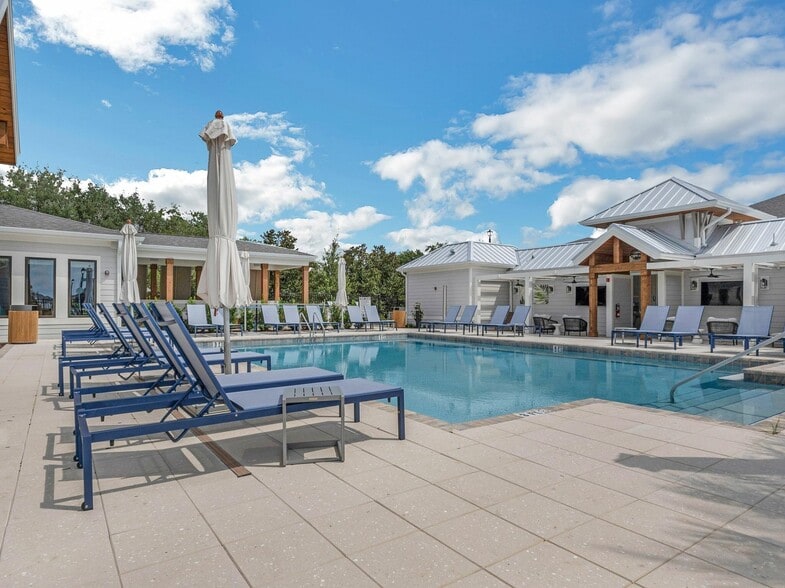 Primary Photo - RISE Florence Villa Townhomes