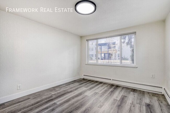 Building Photo - 1685 Reed St