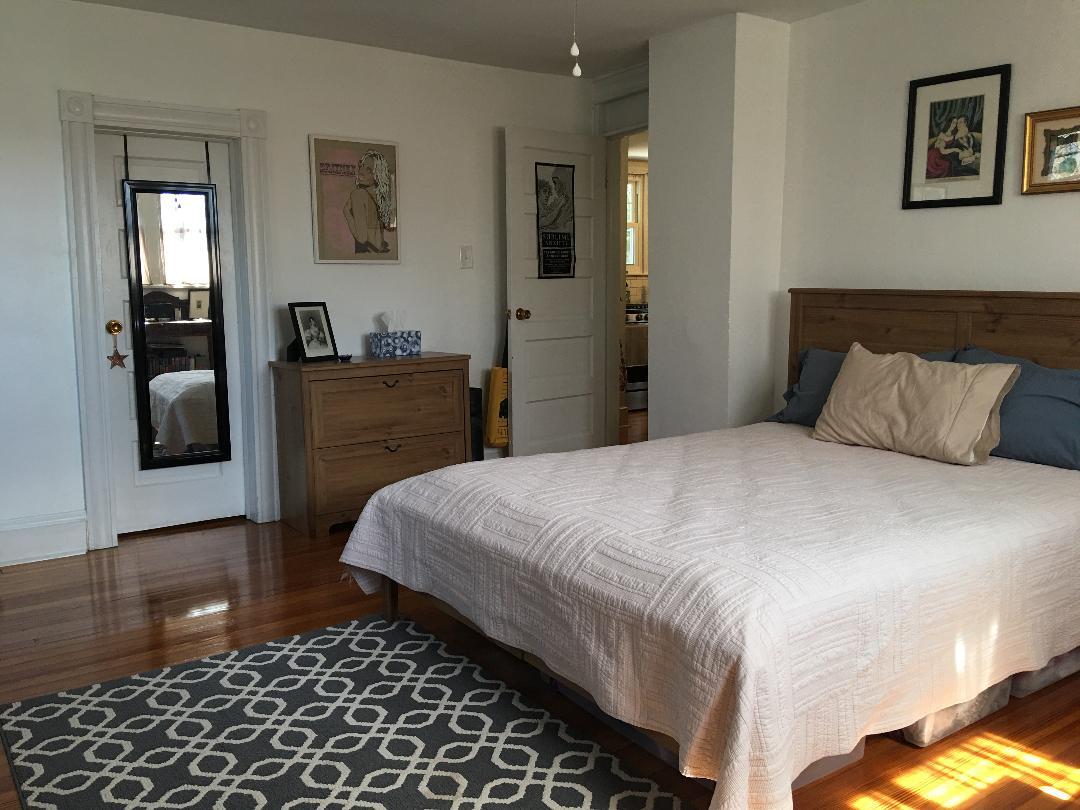 Building Photo - 1315 Poplar St