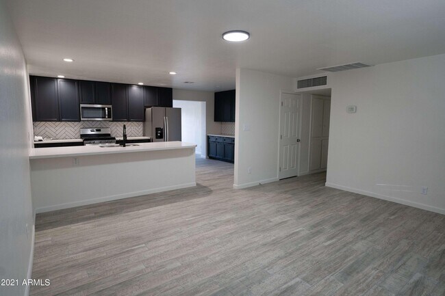 Building Photo - 4724 W Monterosa St