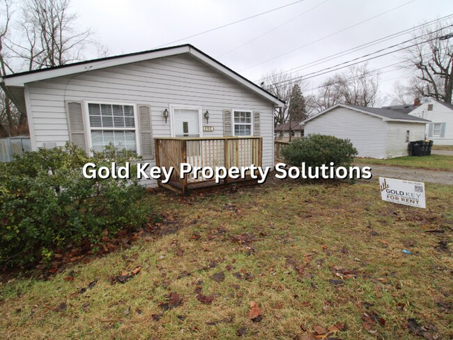 Building Photo - One-level 2 BR 1 BA House with Back Deck and Central Air (NO SECTION 8)