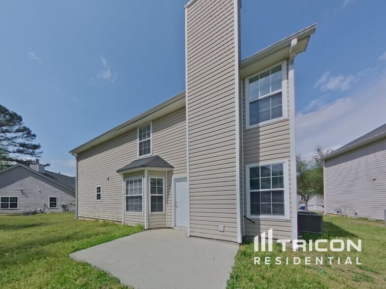 Building Photo - 464 Berkshire Pl