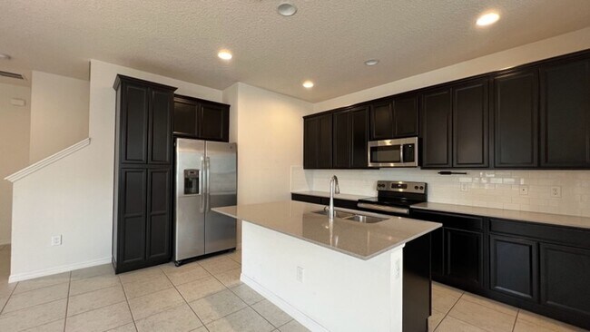 Building Photo - 7670 Bowery Dr