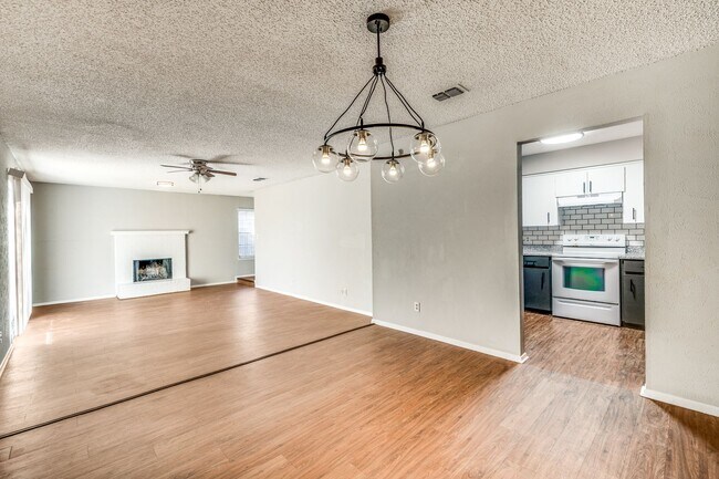 Building Photo - Charming 3-Bedroom Home Near Eagle Mountain Lake – Spacious, Updated & Ideally Located