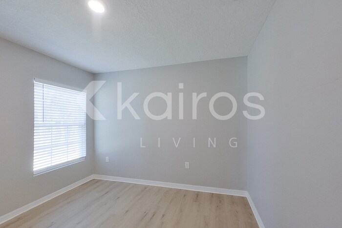 Building Photo - 2799 W Sheila Dr