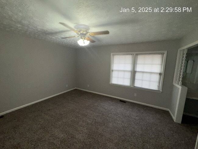 Building Photo - 203 Bayfield Loop
