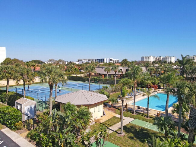 Building Photo - 1605 S US Hwy 1