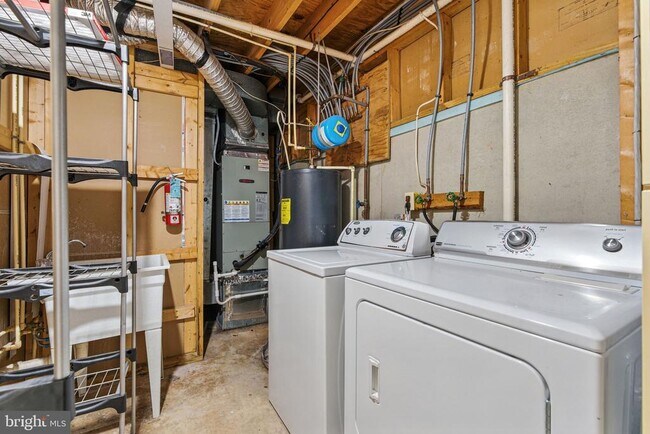 Building Photo - 505 Knollwood Ct