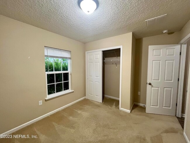 Building Photo - 3168 Angora Bay Dr