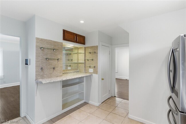 Building Photo - 3577 Cedarbrook Rd