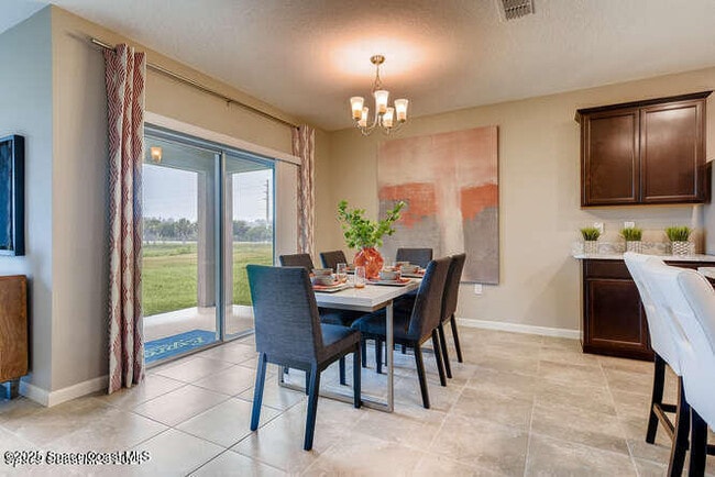 Building Photo - 1804 Farmhouse Rd SE