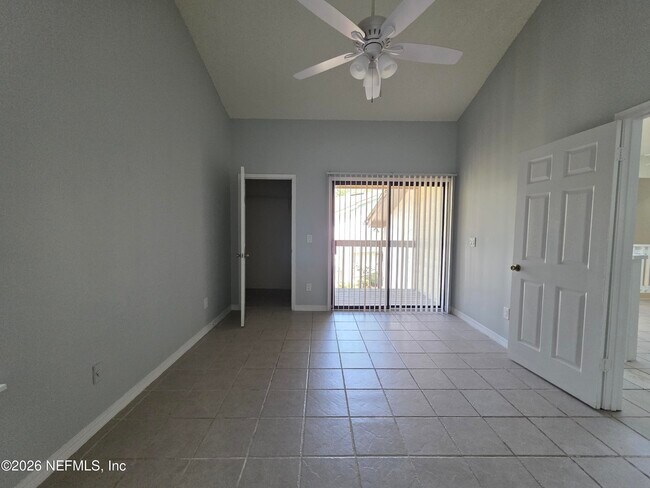 Building Photo - 1301 W Defender Ct
