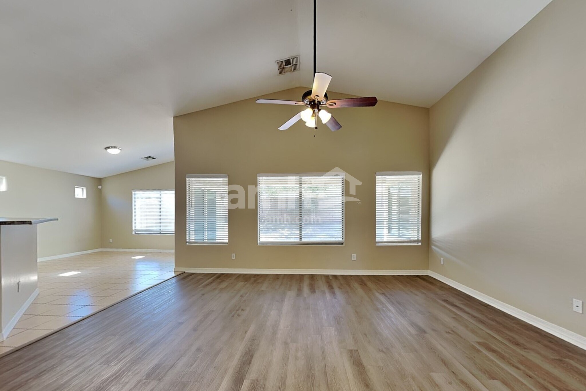 Building Photo - 25524 W Dunlap Rd