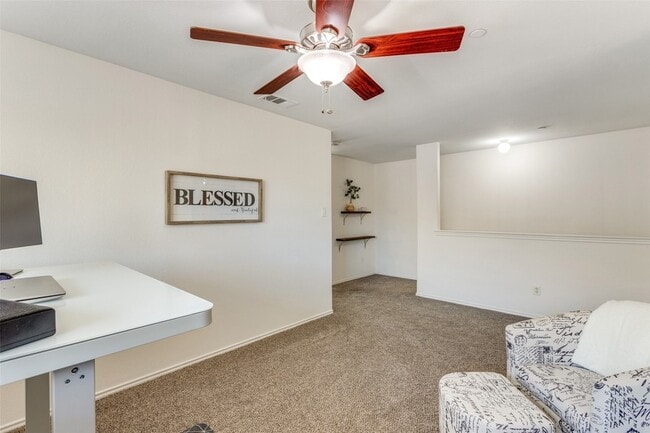 Building Photo - 1136 Landon Ln
