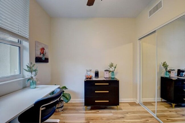 Building Photo - 350 N Federal Hwy