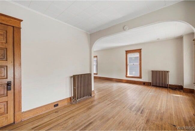 Building Photo - 1067 Tonawanda St