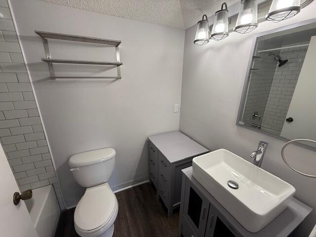Building Photo - 2828 Casita Way