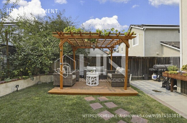 Building Photo - 772 Glenpine Ct