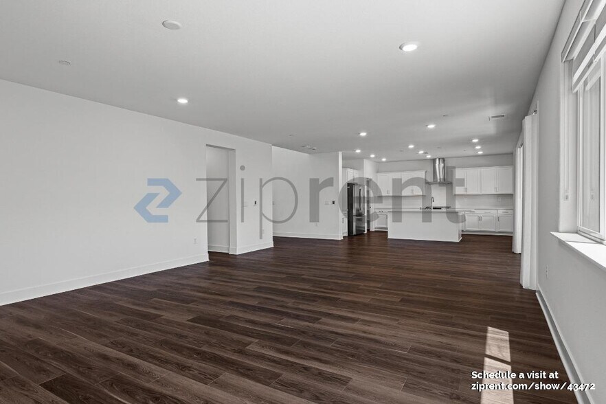 Building Photo - 2672 Goodland Ct