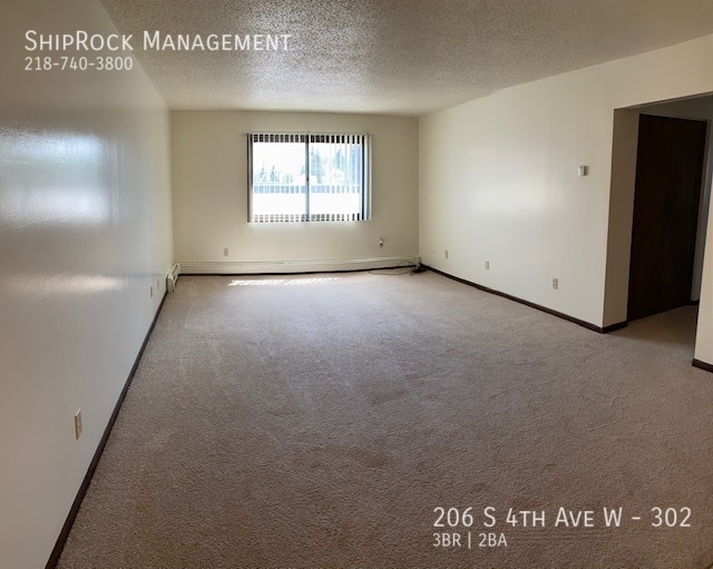 Building Photo - 206 S 4th Ave W