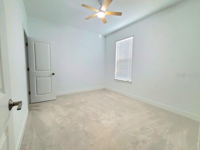 Building Photo - 16087 Ivy Rdg Ct