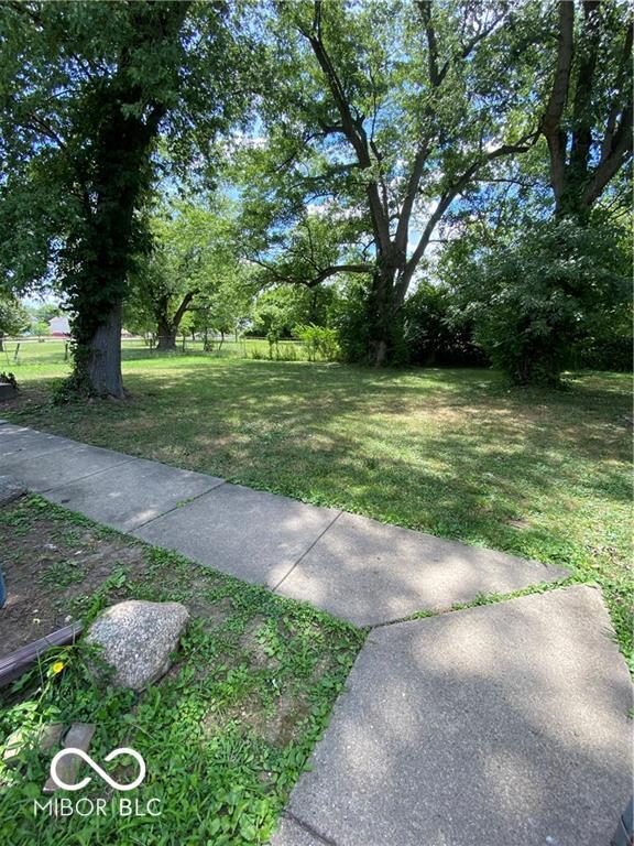 Building Photo - 7307 W Henry St