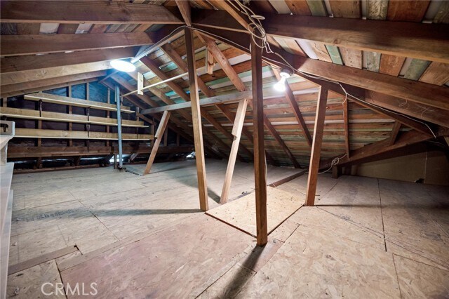 Building Photo - 22945 Nadine Cir