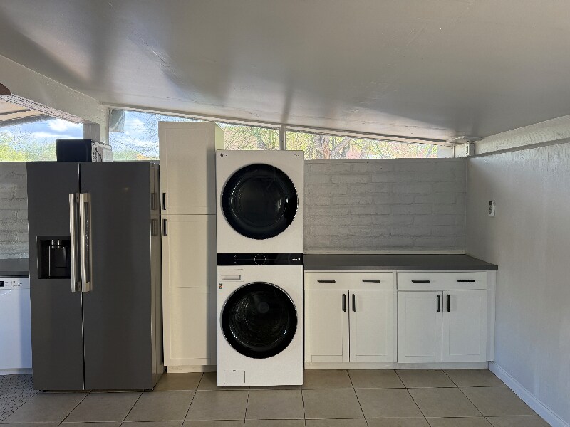 Building Photo - 4240 N 4th Ave