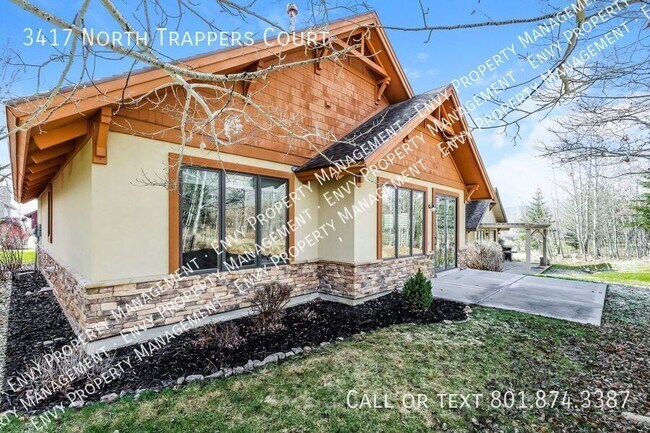 Building Photo - 3417 N Trappers Ct