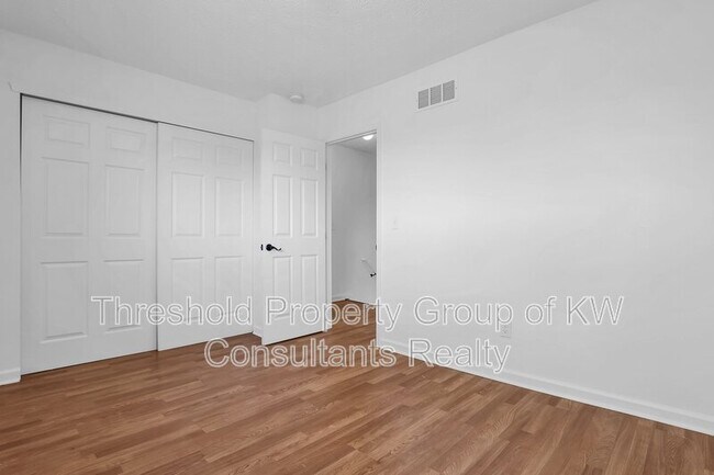 Building Photo - 3672-3678 Arnelle Road - 3678
