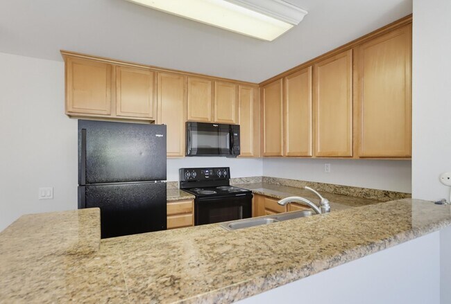 Building Photo - 3454 Castle Glen Dr