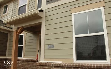 Building Photo - 17333 Gibbons Pl