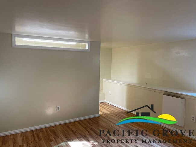 Building Photo - Available Soon! Two Bedroom with Bonus Room in Pacific Grove!