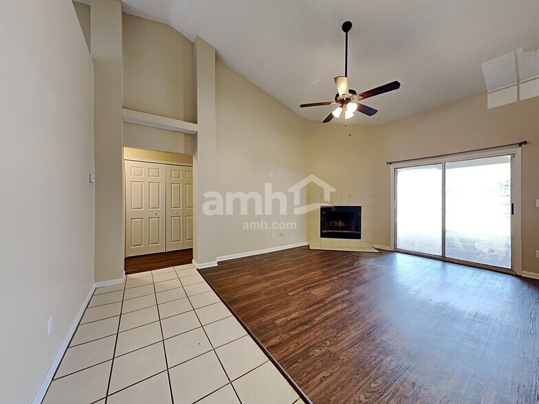 Building Photo - 5427 Riverbreeze Ct