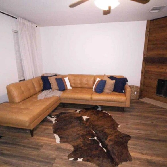 Building Photo - 4512 Claret Ct