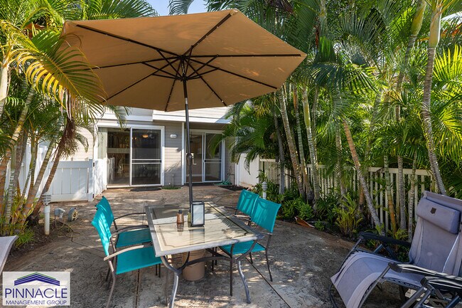 Building Photo - 92-1539 Aliinui Dr. #5G