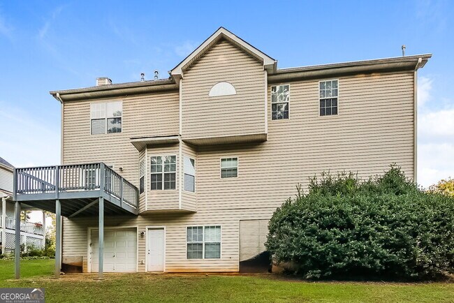 Building Photo - 209 Hunters Chase