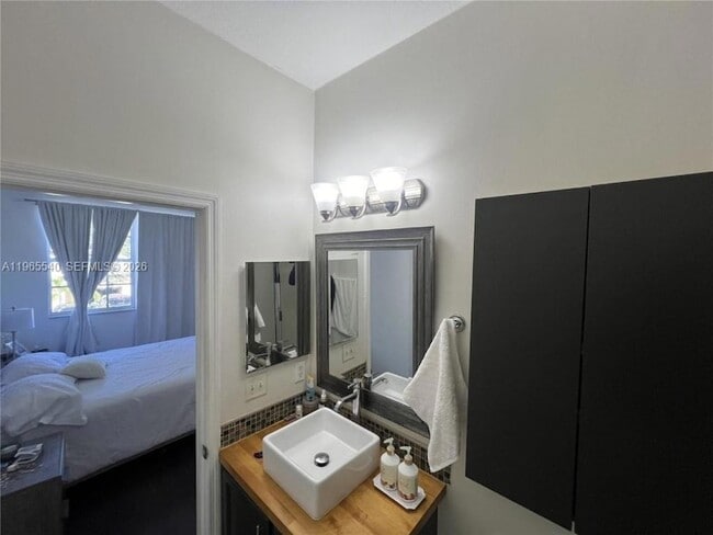 Building Photo - 4328 SW 131st Ln