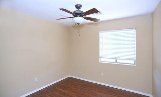 Building Photo - Beautiful 3 bedroom/2 bath home in Marana- exit 236