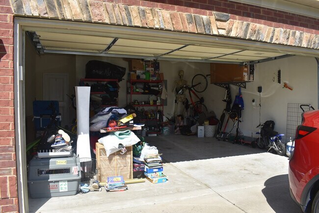 Building Photo - 2190 Harborview Dr